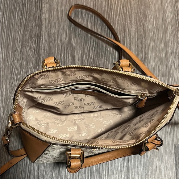 Michael Kors Brown and Cream Logo Satchel - Picture 8 of 9